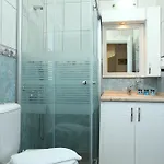 Ξενοδοχείο με διαμερίσματα Aktur Apart