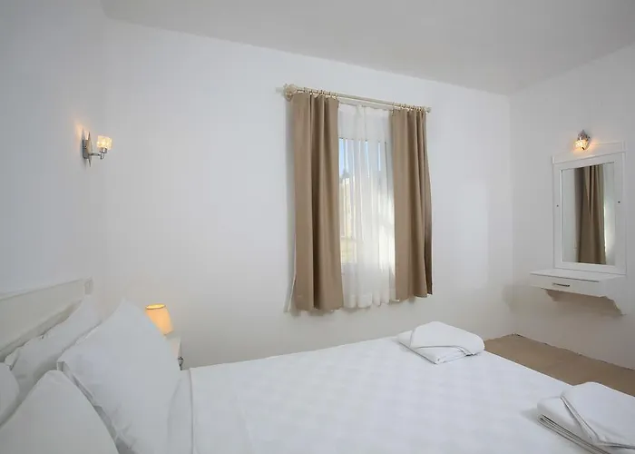 Lägenhetshotell Aktur Apart 3*