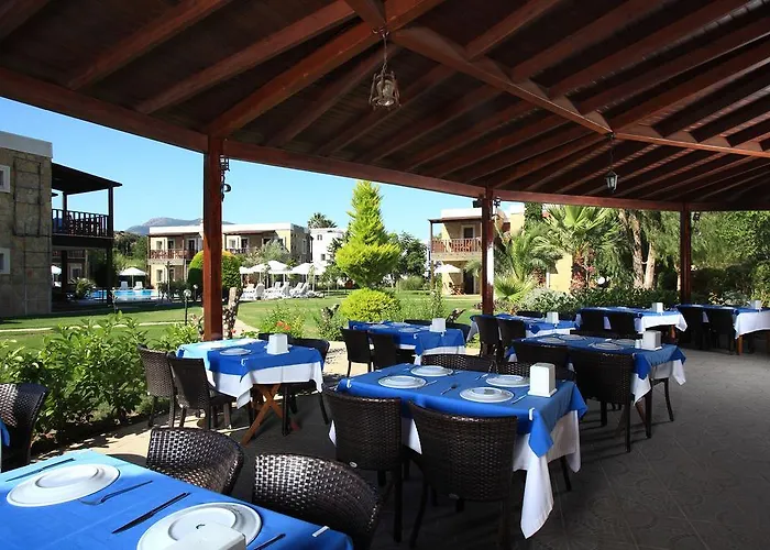 Apartmanhotel Aktur Apart 3*